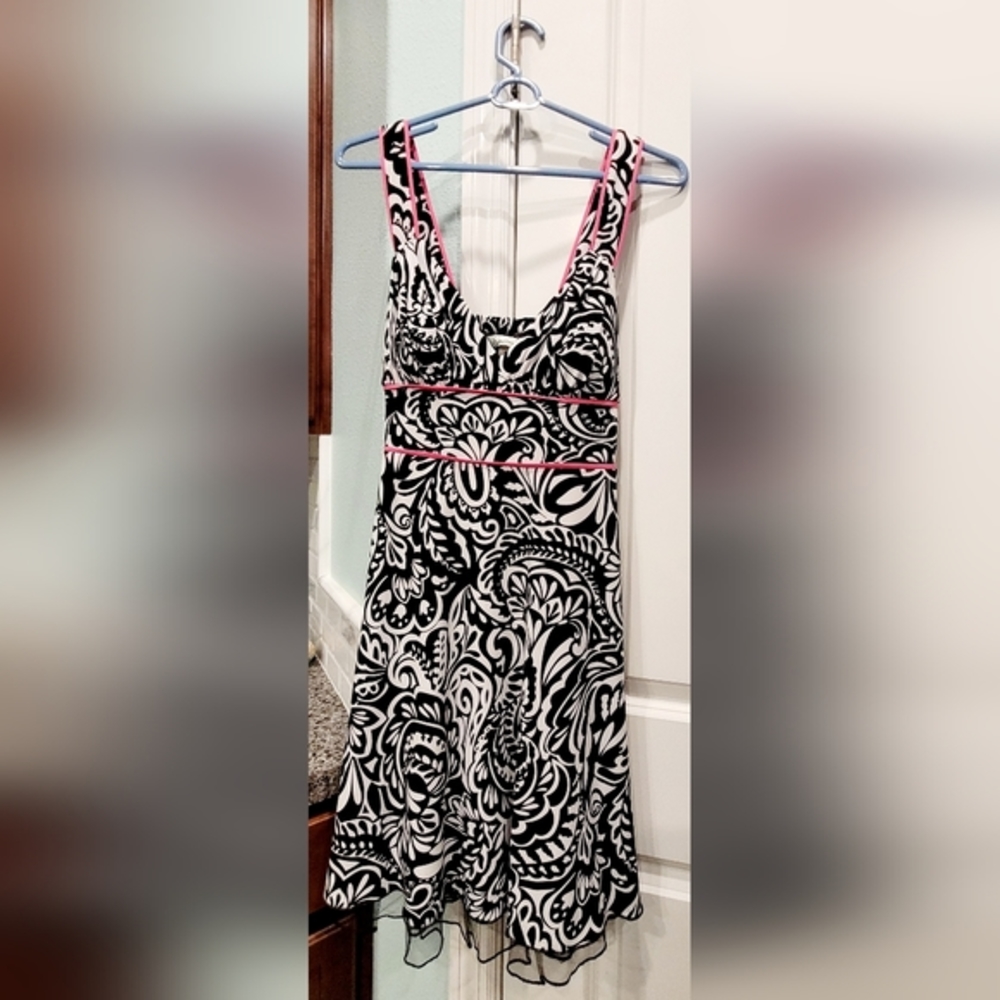 NEW Black and White Dress by Speechless